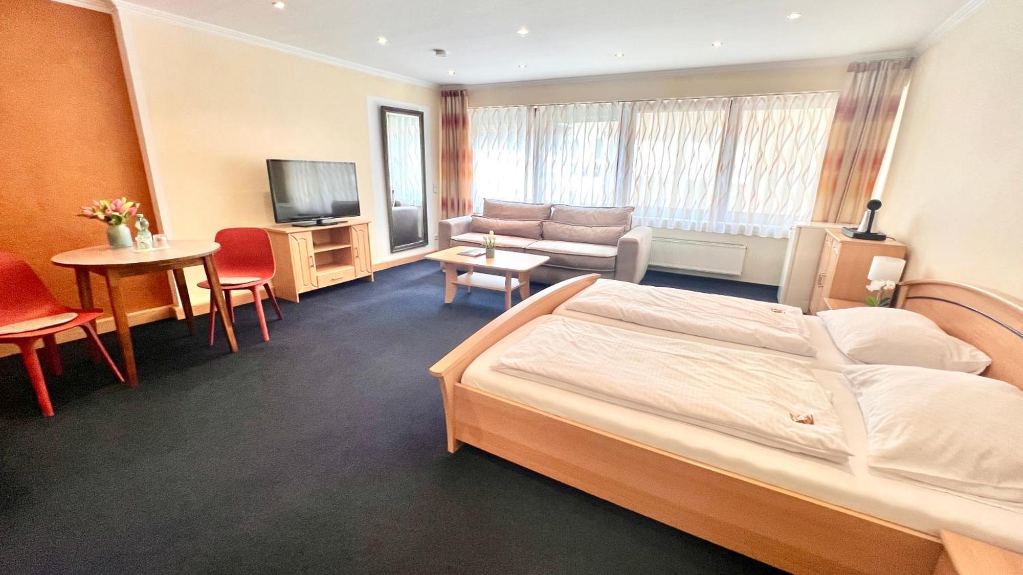 Hotel Zur Loreley - Garni Санкт Гоар Екстериор снимка