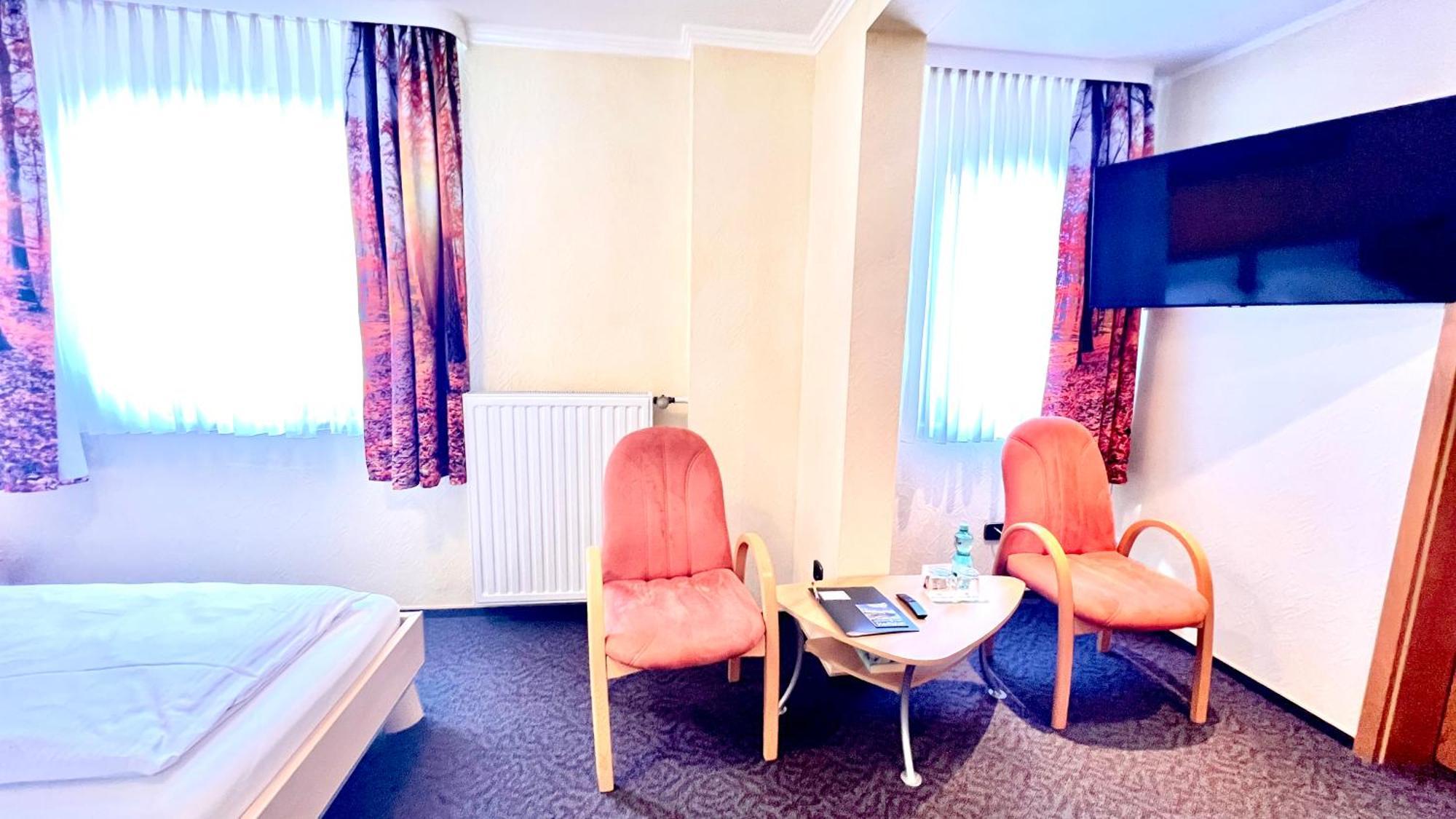 Hotel Zur Loreley - Garni Санкт Гоар Екстериор снимка