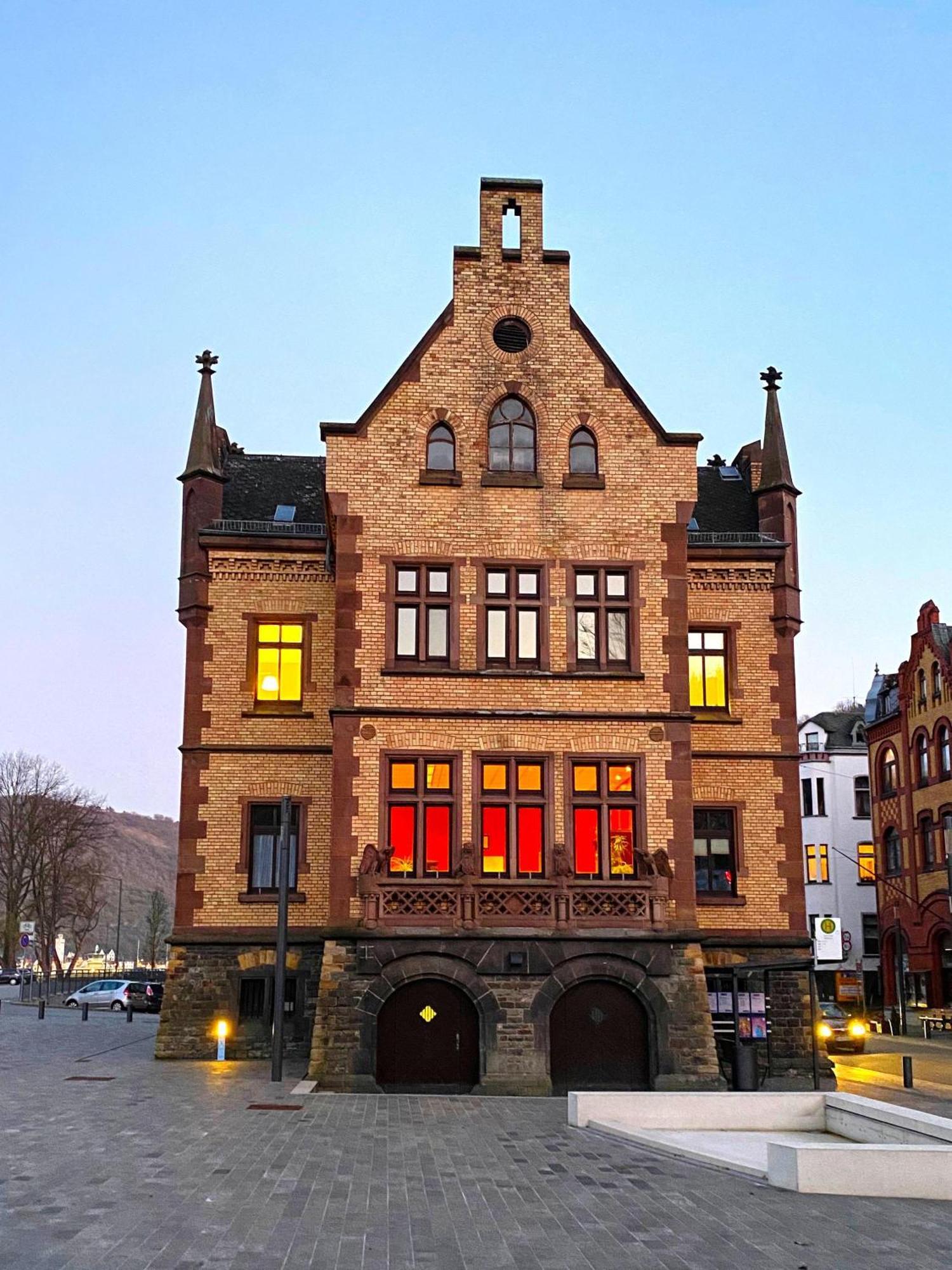 Hotel Zur Loreley - Garni Санкт Гоар Екстериор снимка