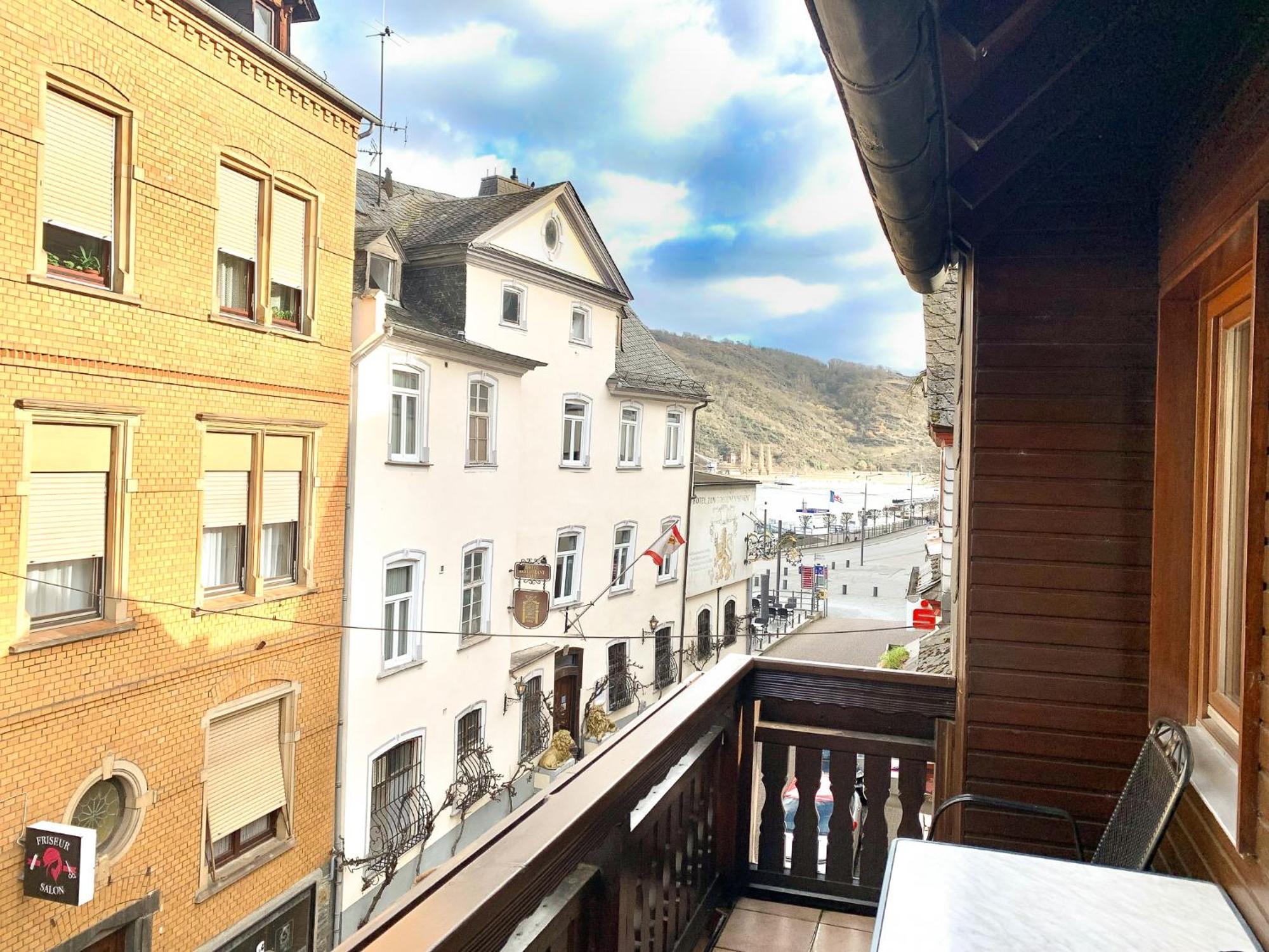 Hotel Zur Loreley - Garni Санкт Гоар Екстериор снимка