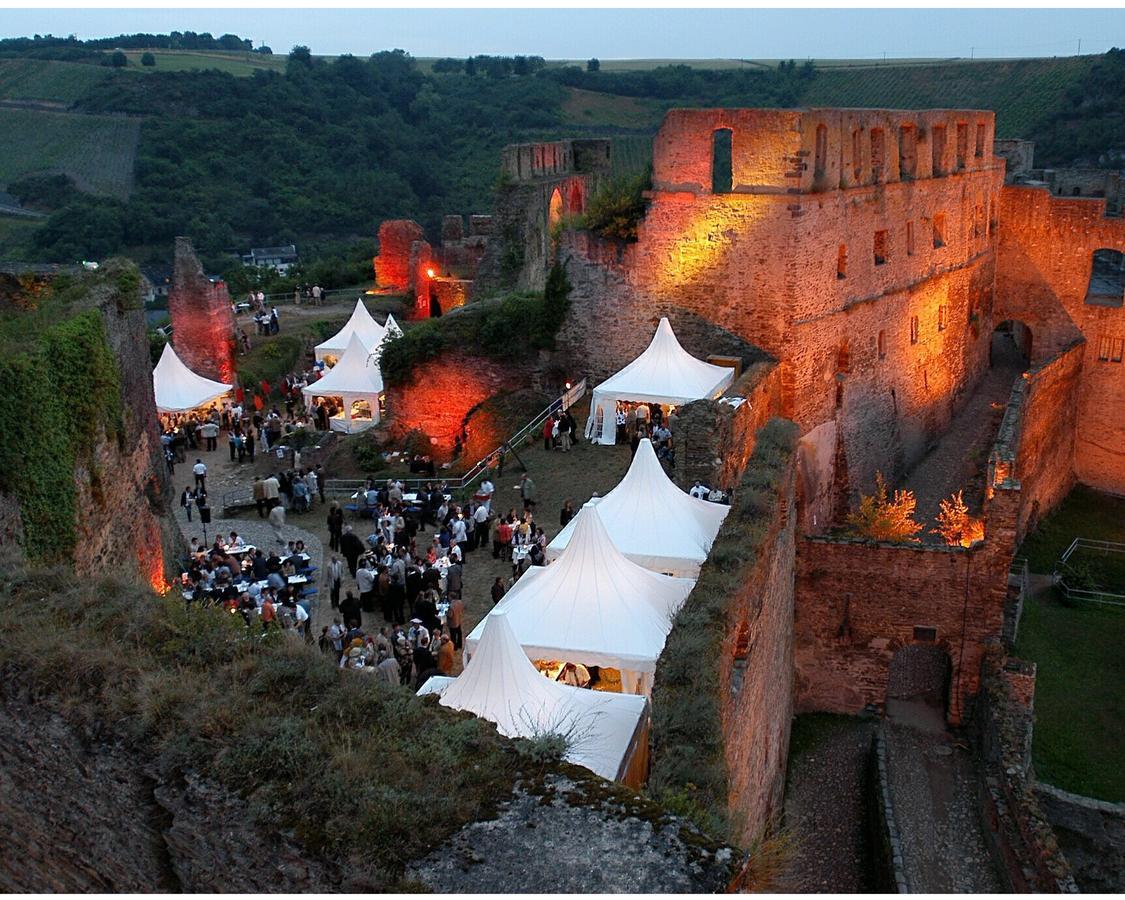 Hotel Zur Loreley - Garni Санкт Гоар Екстериор снимка