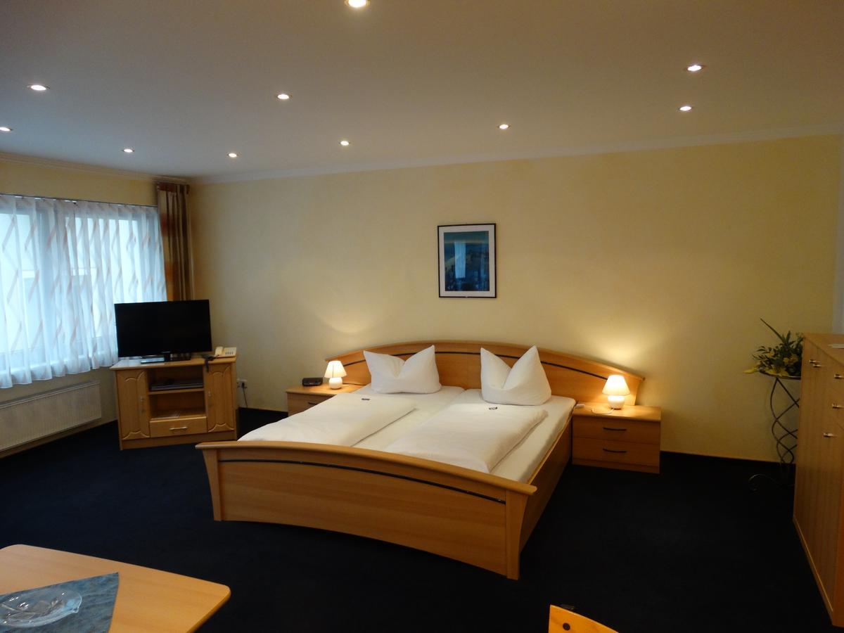 Hotel Zur Loreley - Garni Санкт Гоар Екстериор снимка
