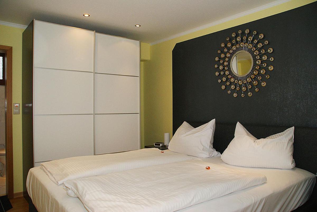 Hotel Zur Loreley - Garni Санкт Гоар Екстериор снимка